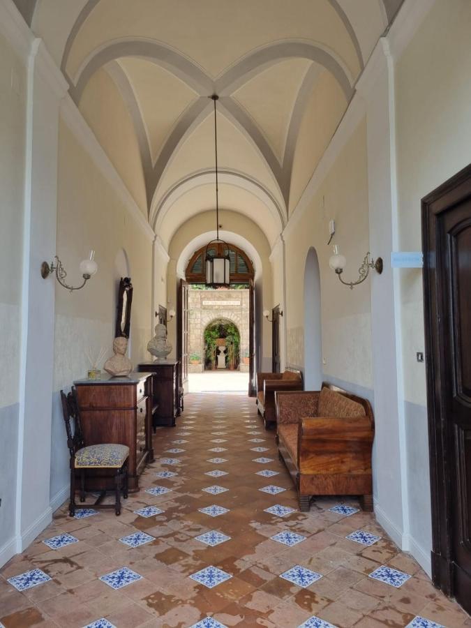 Relais Al Castello Bed & Breakfast Castellammare di Stabia Exterior photo