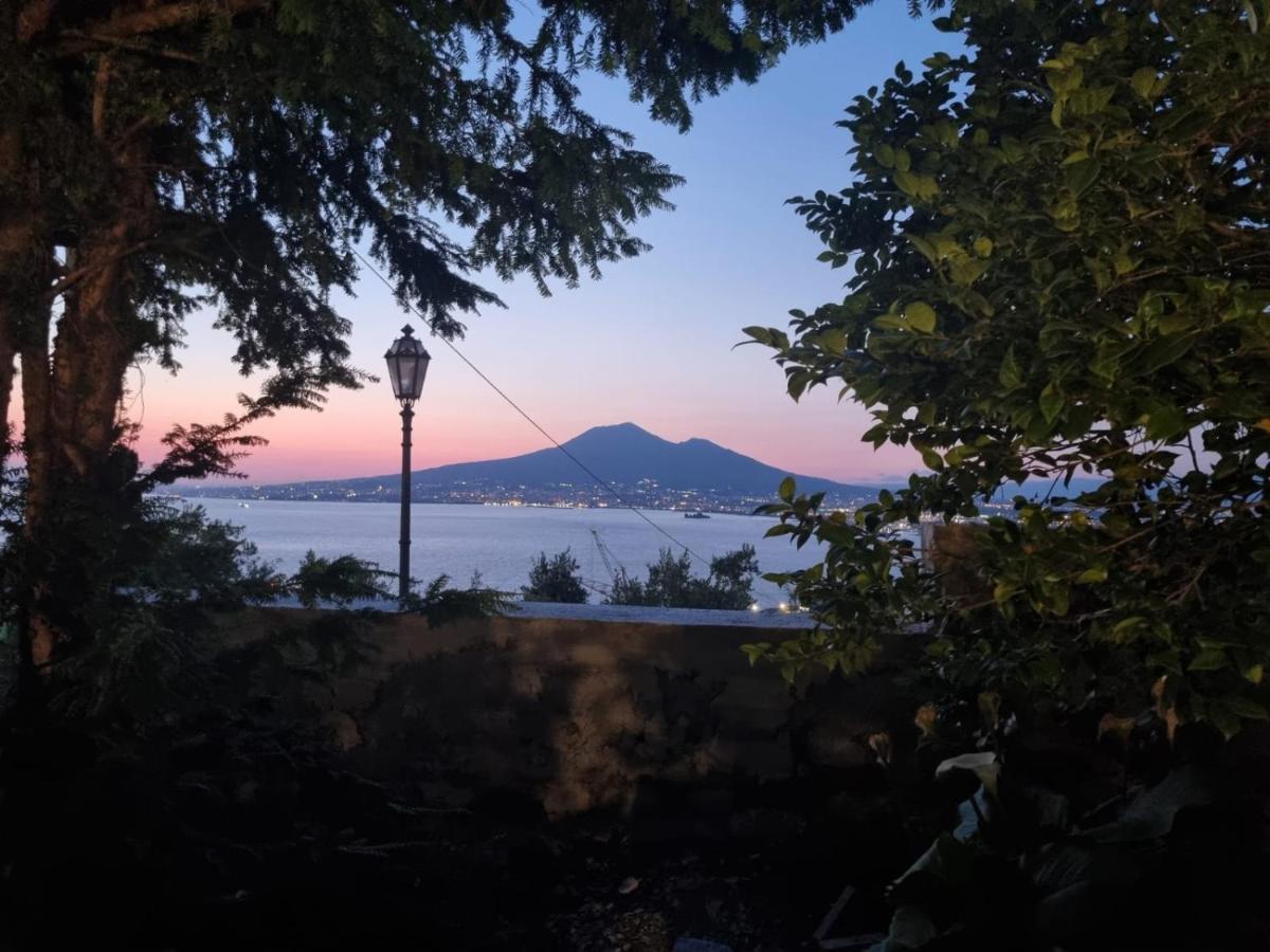 Relais Al Castello Bed & Breakfast Castellammare di Stabia Exterior photo
